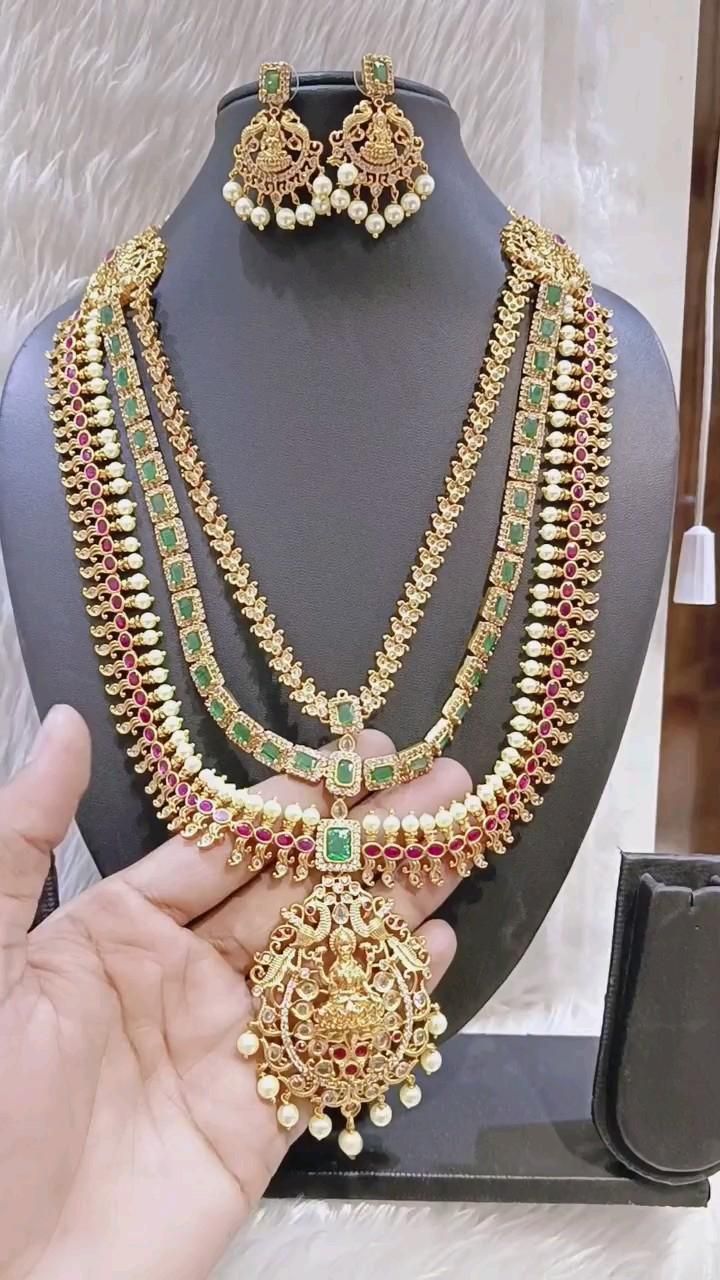 Diamond Craft Designer Layer Necklace Set